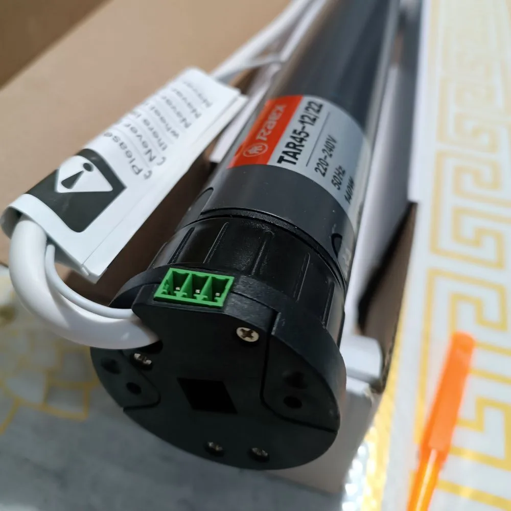 Motor para Cortinas Roller marca Raex, modelo TAR45 12/22 de 3 cables con control remoto de 6 canales - Imagen 3