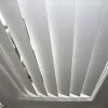 Persianas Verticales de PVC lisas 90mm color Blanca hechas a medida + Cabezal aluminio marca Coulisse - Imagen 2