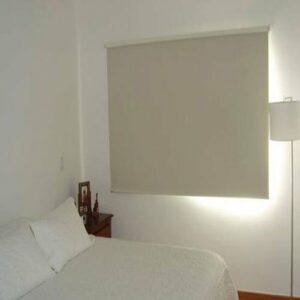 Cortina Roller Blackout Crema Marca Vako 160x165cm