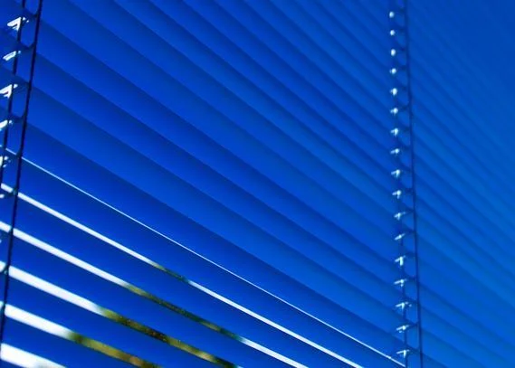 Persianas Horizontales de Aluminio 25mm color Azul indigo, calidad Premium - Imagen 3