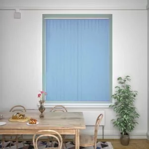 Persianas Verticales de PVC lisas 90mm color Sky Blue hechas a medida + Cabezal aluminio marca Coulisse
