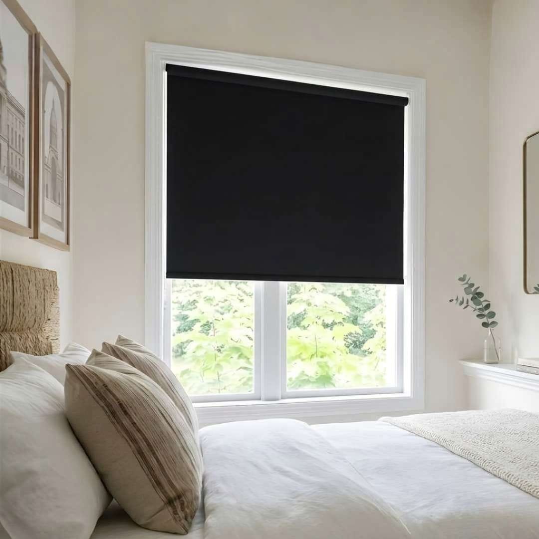 Cortinas roller blackout color negro a medida Blackout Vynil Vertilux Cortinashd