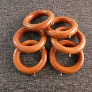 Argollas de madera color caoba para cortinas, incluye armella de metal, 12 unidades