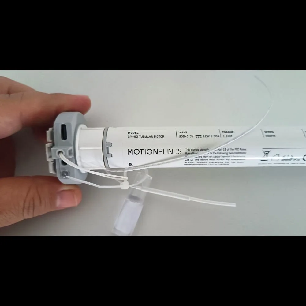 Motor a batería de litio marca Coulisse MotionBlinds CM-03 Bluetooth para cortinas roller compatible con tubo de 38mm - Imagen 4