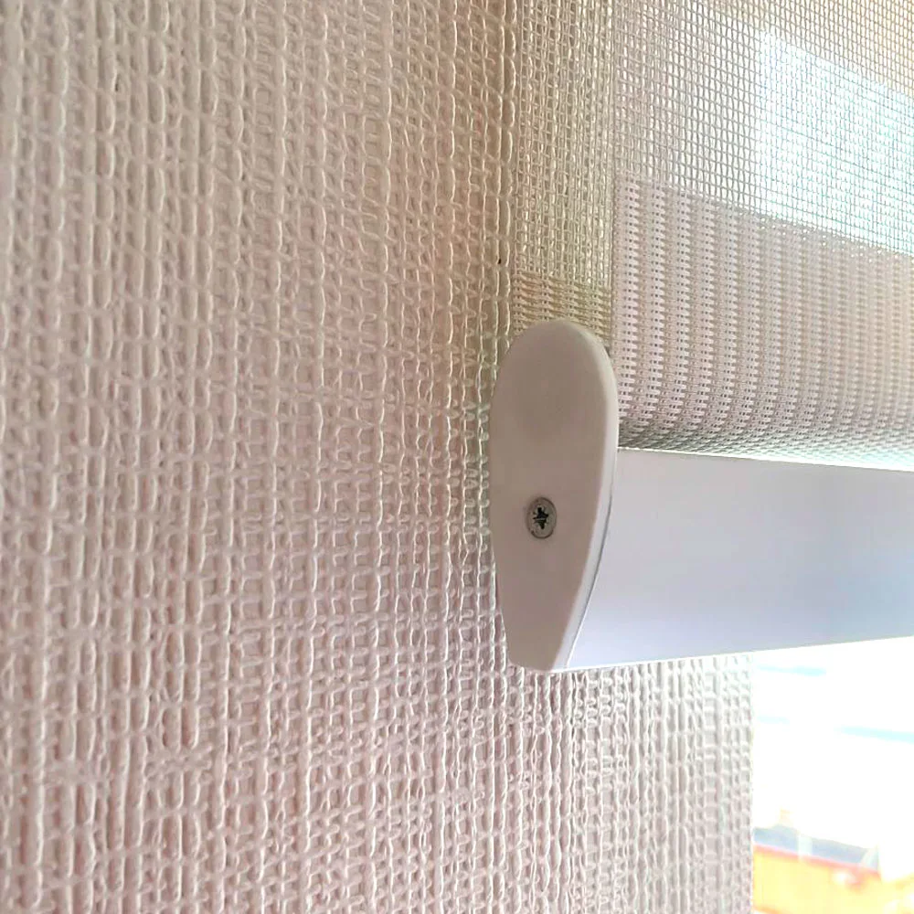 Tapa de plástico inferior para cortinas roller zebra, roller día y noche marca vertilux