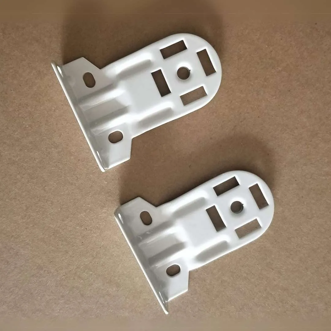 Soporte largo para cortinas roller de metal color blanco - 02 unidades - Imagen 5