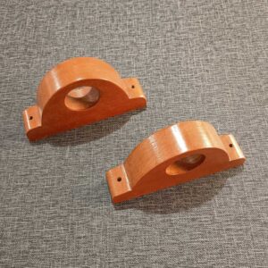 Soportes cerrado circular de madera color natural para barras de cortinas, instalación pared – 02 Unidades