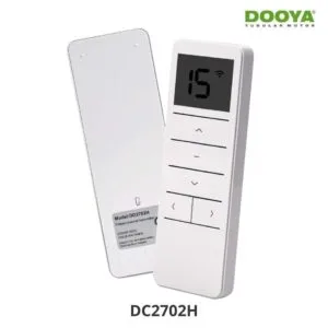 Control remoto marca dooya modelo DC2702H de 15 canales color blanco