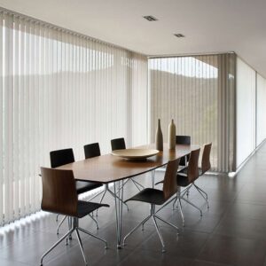 Persianas verticales en tela screen a medida con protección UV en variedad de colores