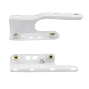 Crucetas de metal para riel de cortinas en color blanco, cada unidad contiene un par de crucetas (izquierda y derecha)